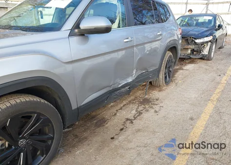 2022 Volkswagen Atlas 3.6L V6 Se W/Technology from USA, damaged, VIN 1V2HR2CA0NC559352